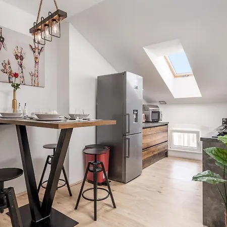 Lena Apartment