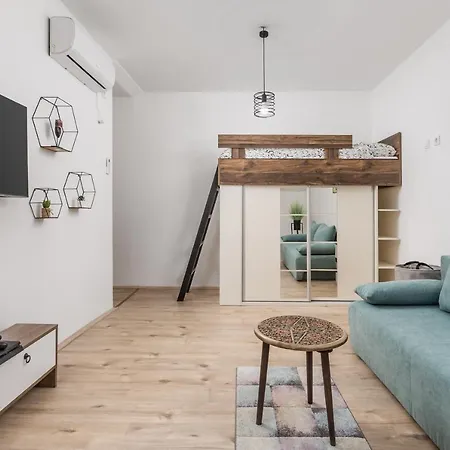 Apartment Lena *
